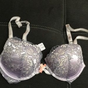 Victoria’s Secret push-up bra